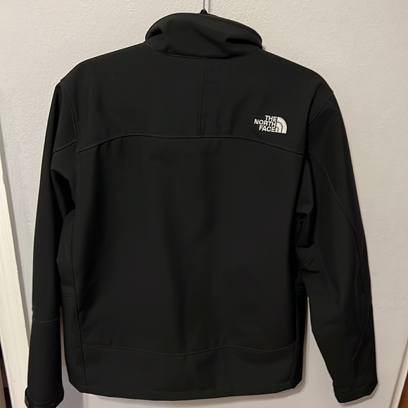 The North Face Coat - Picture 6 of 16
